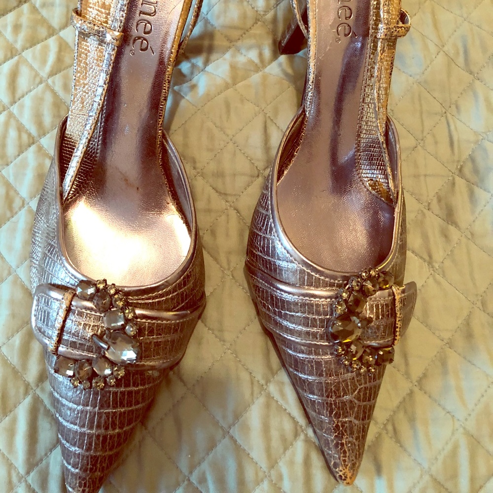 J Renee Metalic Silver sling back pumps